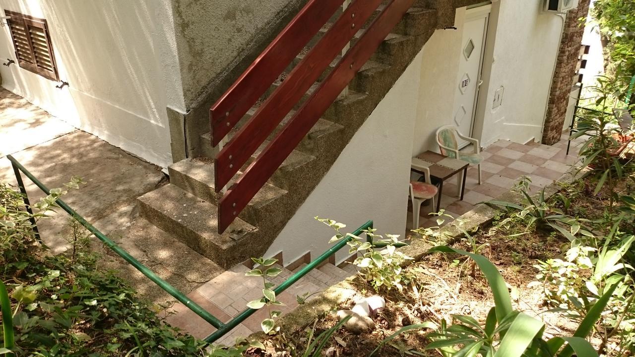 Bg Apartman Sutomore Esterno foto